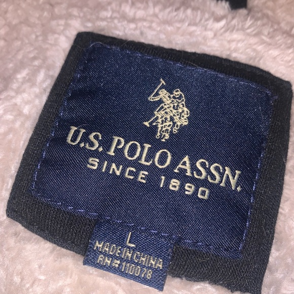 Men’s US Polo Assn. Sherpa Fur Zip Up Hoodie - Picture 3 of 3